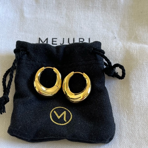 Dome Figure Hoops - Picture 5 of 9